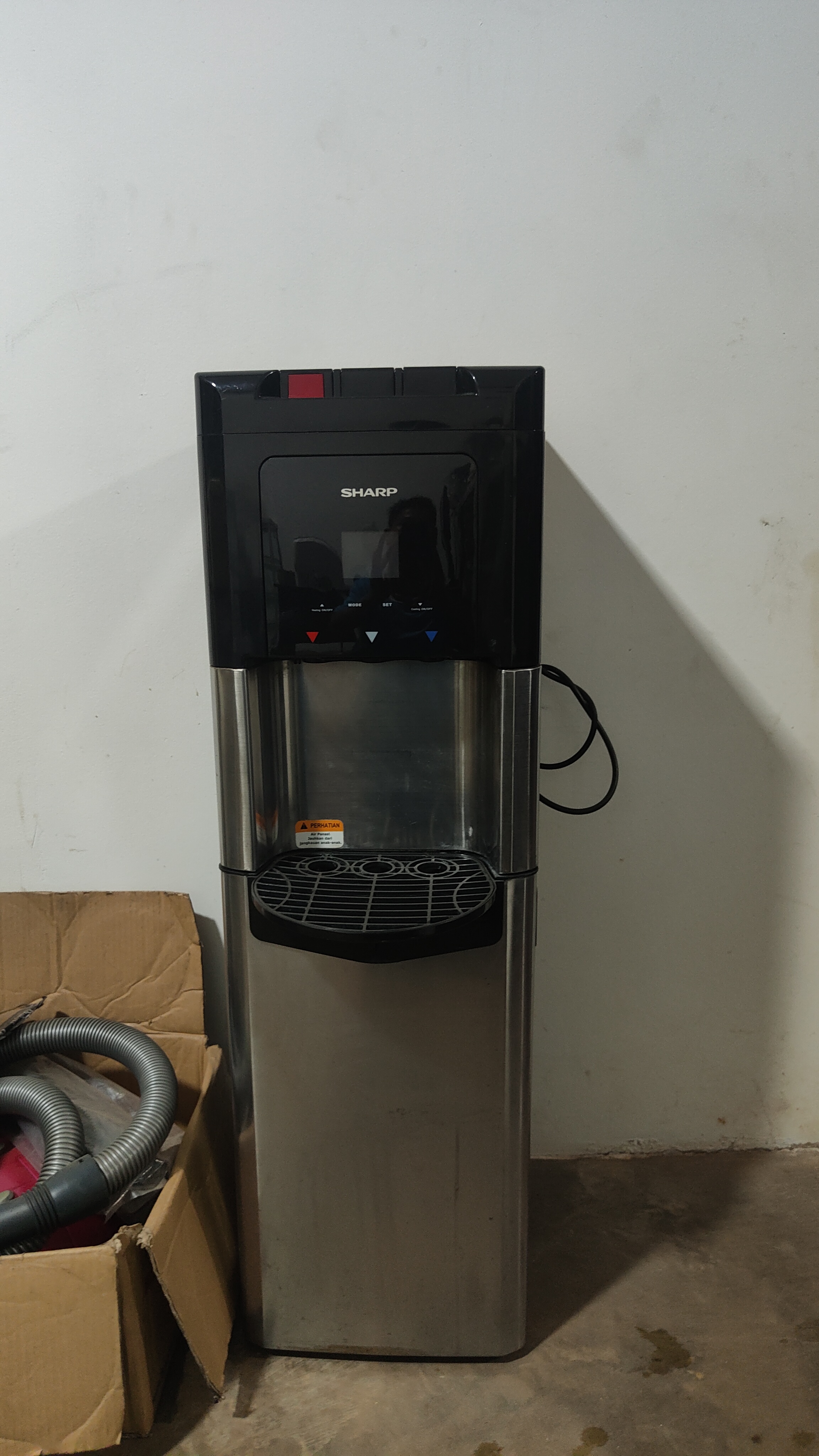 Perawatan unit AC